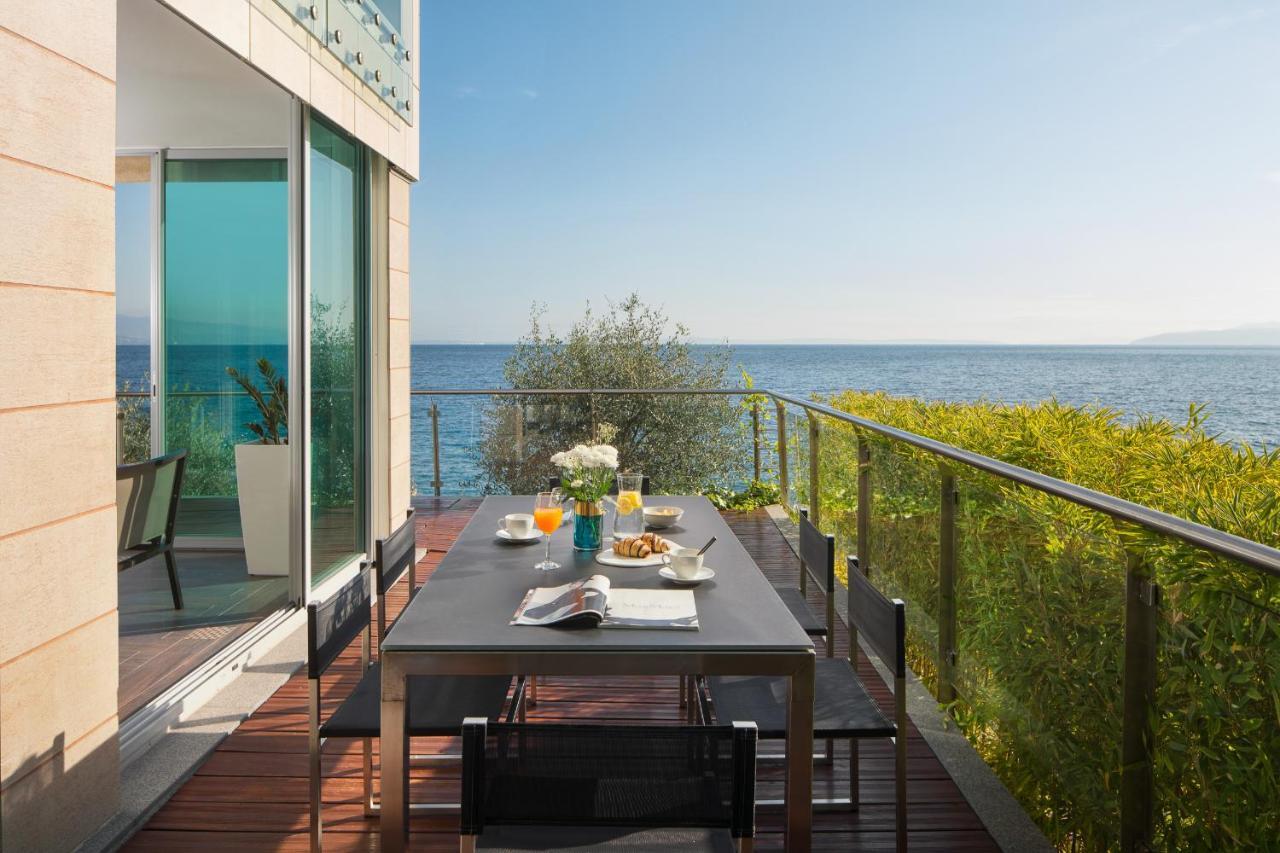 Villa Arentz Residence - Front Sea Apartments Опатия Экстерьер фото